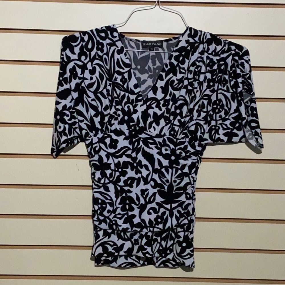 Women’s blouse